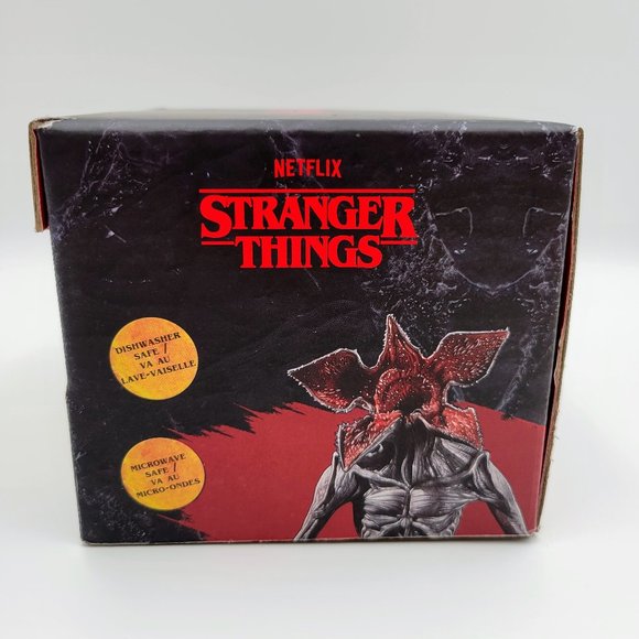 Netflix Stranger Things Ceramic Mug Yellow Waffle Texture 18 oz NIB Cup Read - Picture 8 of 11